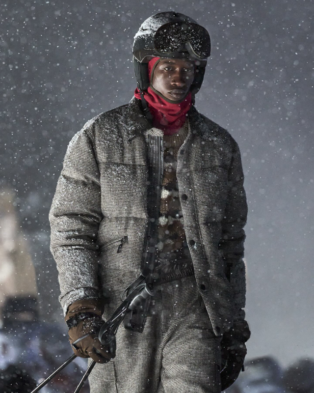 Moncler Grenoble regala un'esperienza esclusiva a Courchevel una sfilata sotto la neve