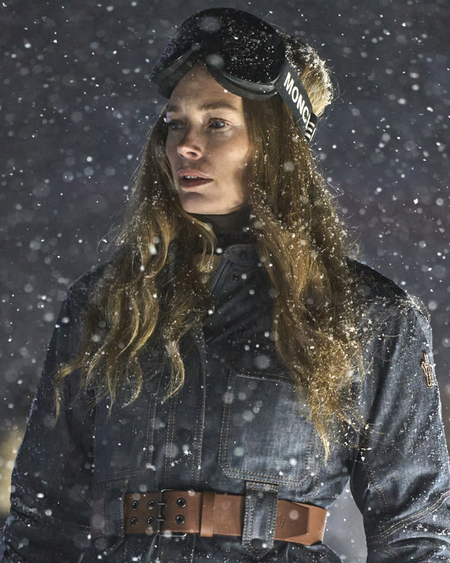 Moncler Grenoble regala un'esperienza esclusiva a Courchevel una sfilata sotto la neve