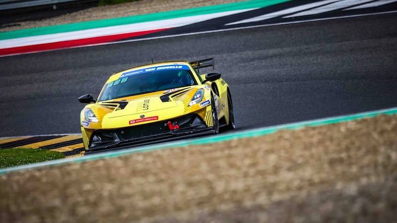 PB Racing alla 12 Ore del Mugello debutto positivo per la Lotus Emira GT4