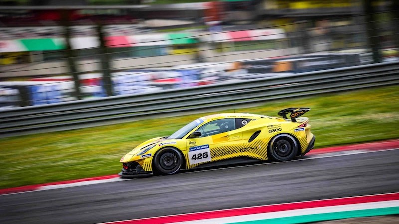 PB Racing alla 12 Ore del Mugello debutto positivo per la Lotus Emira GT4