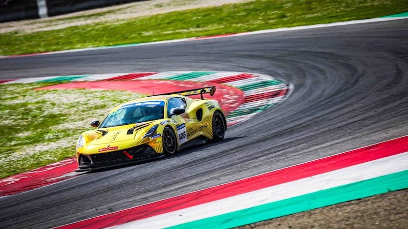 PB Racing alla 12 Ore del Mugello debutto positivo per la Lotus Emira GT4