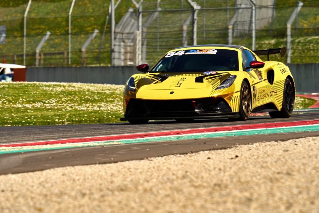 GT4 European Series 2025 Naska e PB Racing pronta all’esordio a Le Castellet