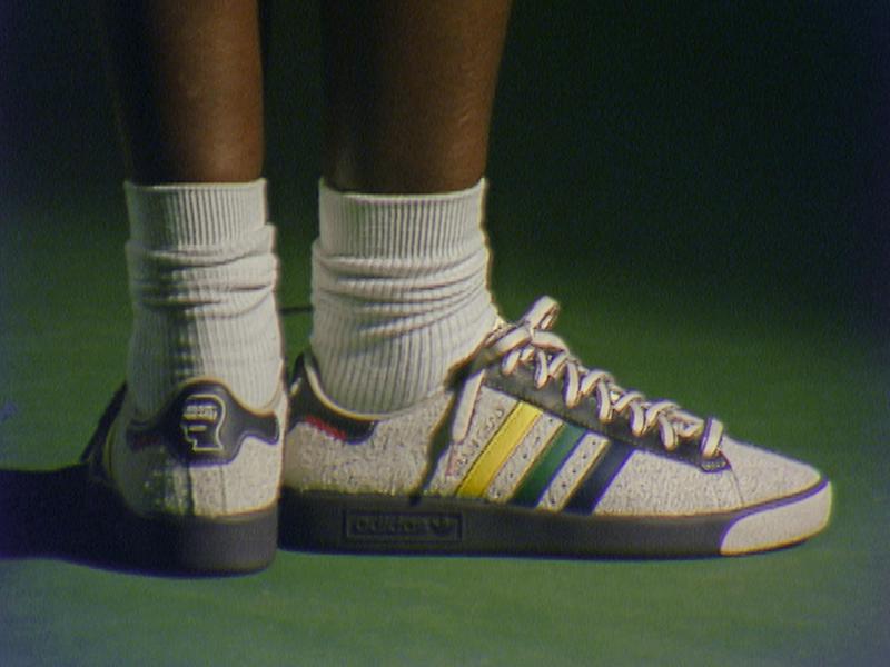 Adidas Forest Hills le sneaker leggendarie si reinventano con Brain Dead