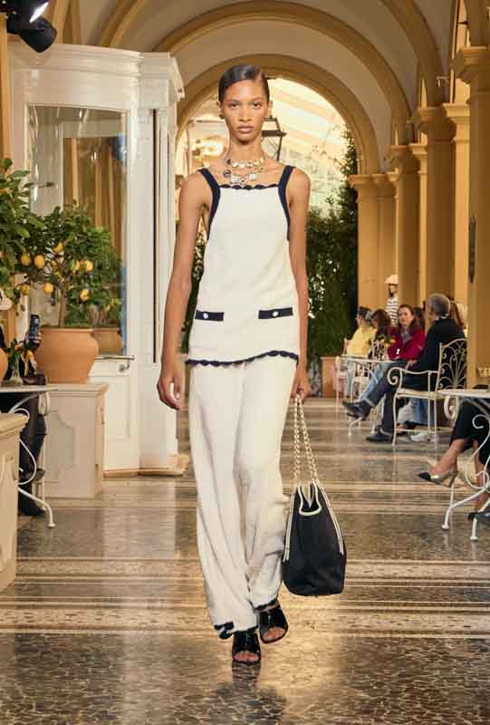 Chanel Cruise 2025 26 un'ode alla dolce vita sul Lago di Como