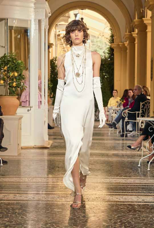 Chanel Cruise 2025 26 un'ode alla dolce vita sul Lago di Como
