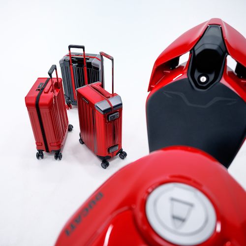 Piquadro e Ducati la capsule collection tra design e passione per il movimento