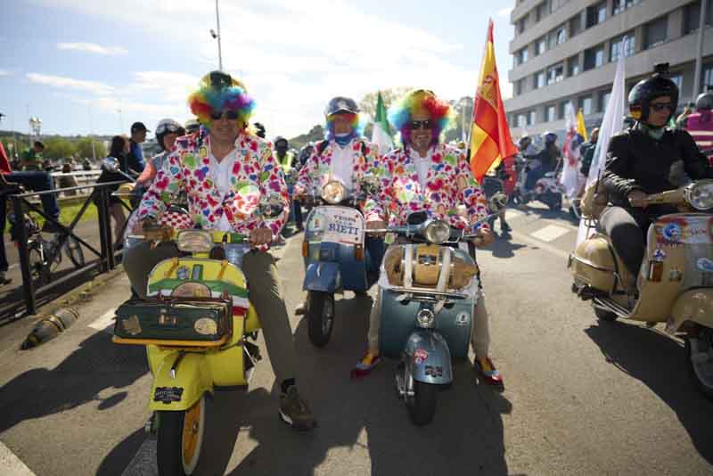 I Vespa World Days 2025 quattro giorni a Gijón