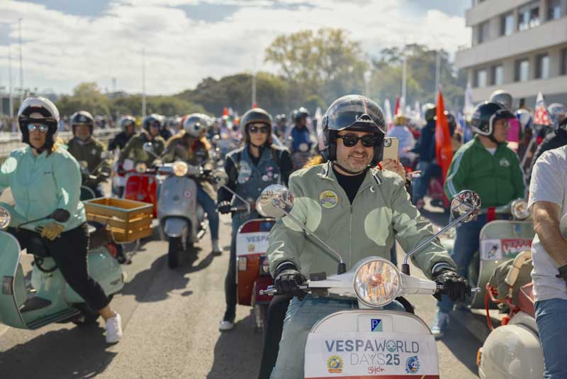 I Vespa World Days 2025 quattro giorni a Gijón