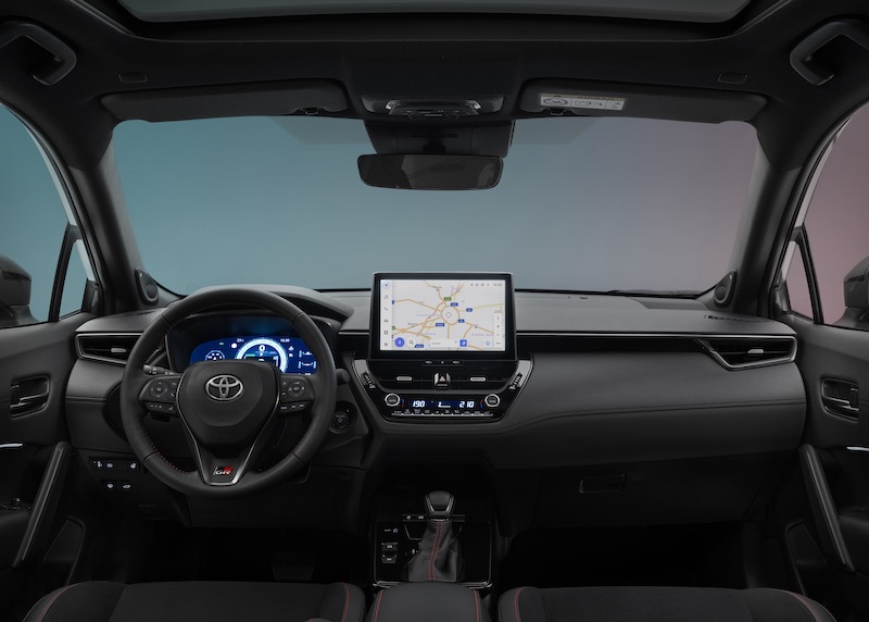La nuova Toyota Corolla Cross eleganza, tecnologia e spirito SUV
