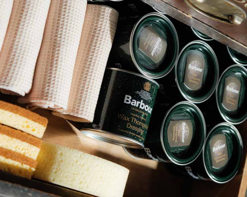 Come curare un Barbour usato guida completa al re-waxing e manutenzione