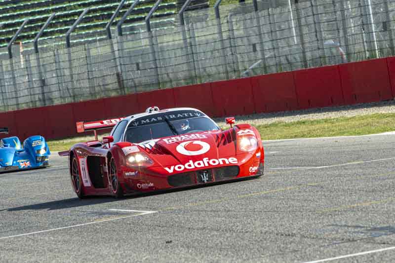 Maserati MC12 GT1, a Imola tre livree e un podio tutto del Tridente